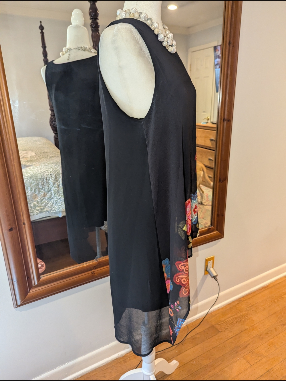Desigual Black Asymmetrical Floral Hem Sleeveless Dress - Picture 7 of 11